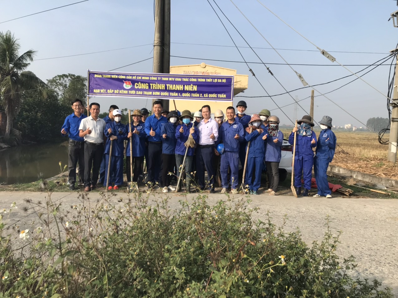 Ra quân lao động giải toả, khơi thông dòng chảy 4 tuyến kênh cấp 1